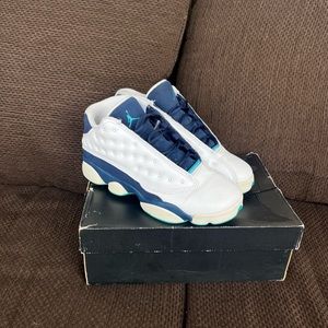 Jordan retro 13 Hornets